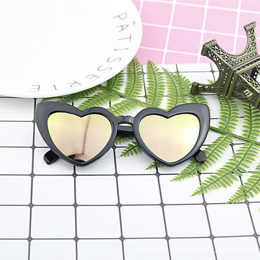 Damen Herzförmige Sonnenbrille mit hochwertigem UV-Schutz und stylischem Design Karnz