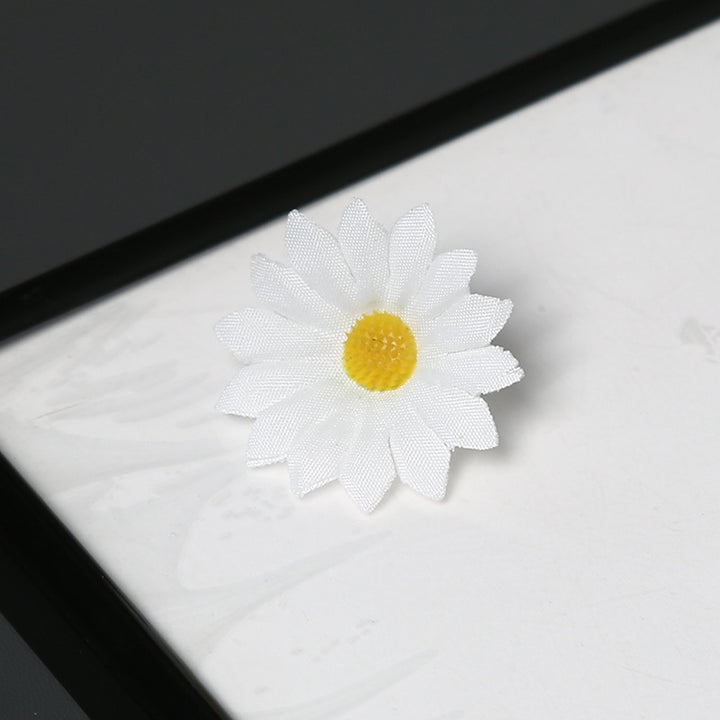 Elegante Stoff Margeritenblume Brosche für dekorativen Gebrauch