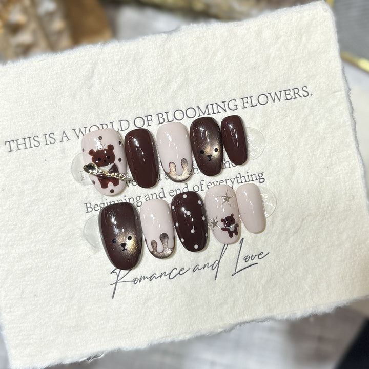 Verspieltes Tier-Themen Press-On Nagelkunst Set Karnz
