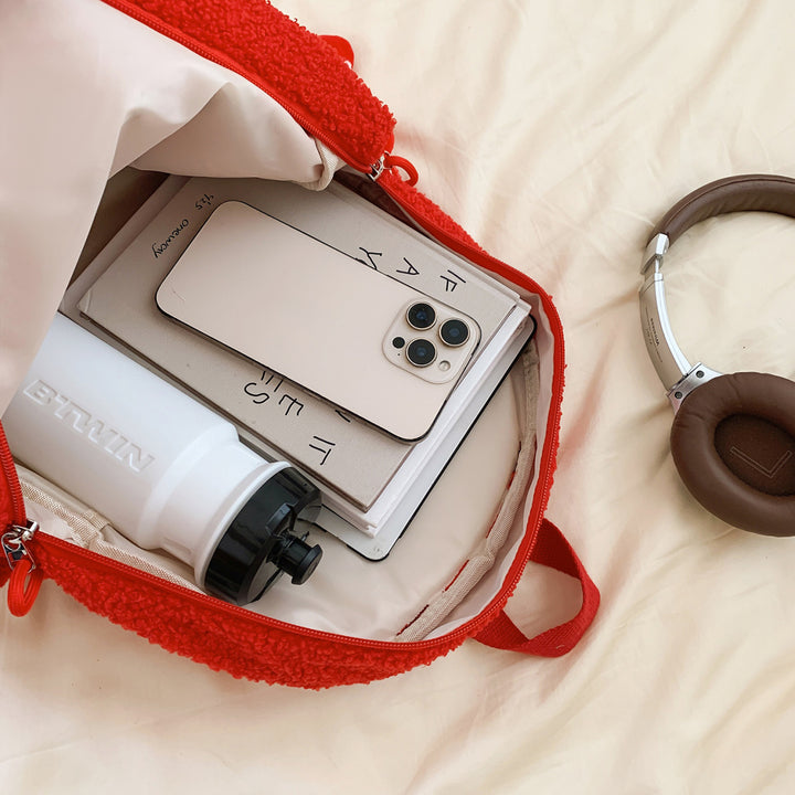 Plüsch-Apfel-Rucksack mit Tierischem Charme Karnz
