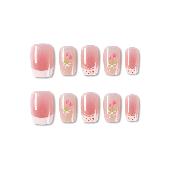 Blumeninspiriertes Press-On Nagelkunstset Karnz