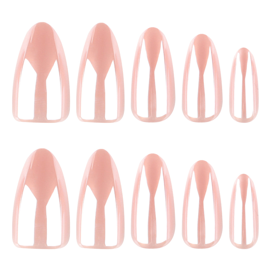 Hochglänzende Stiletto-Nägel Karnz