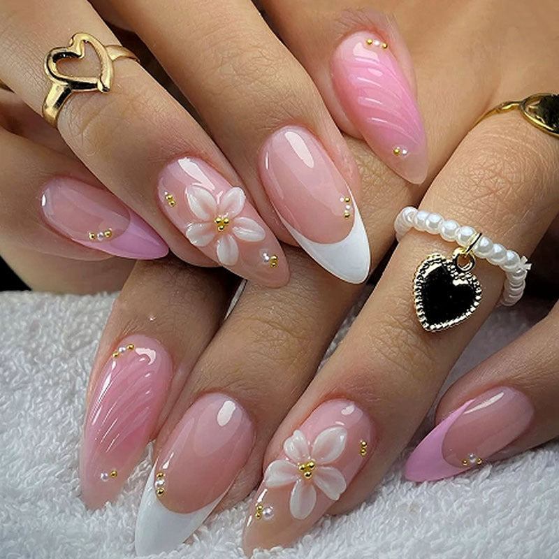 Künstlerisches Floral Press-On Nagelset