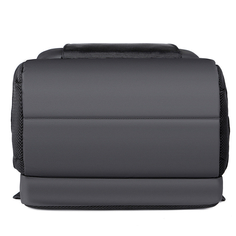 Technologisch verbesserter Multi-Fach Rucksack Karnz