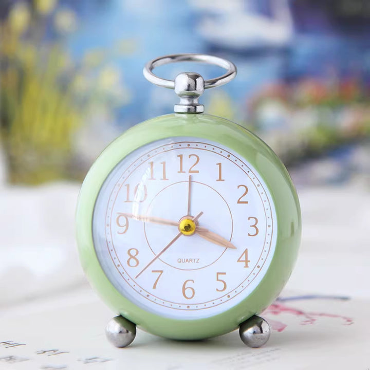 Klassischer Tischwecker Im Nostalgischen Design Karnz
