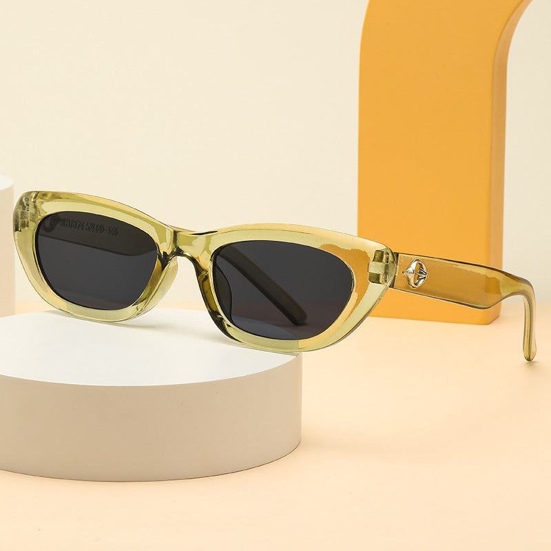 Damen Cat-Eye Sonnenbrille mit elegantem transparentem Rahmen und UV-Schutz Karnz