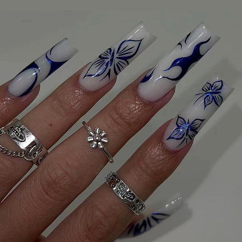 Blumeninspirierten Stiletto Press-On Nägel Karnz