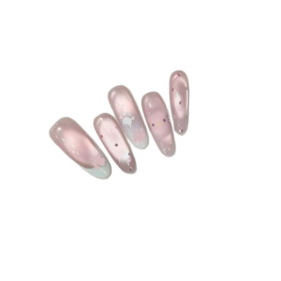 Elegantes Press-On Nagelkunst Set Karnz