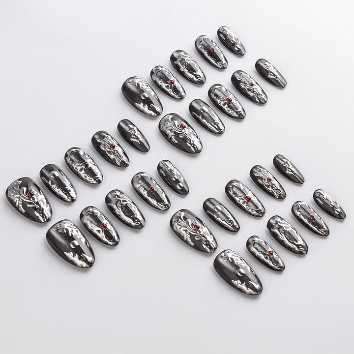 Künstlerisch Skulptierte Nagelkunst Karnz