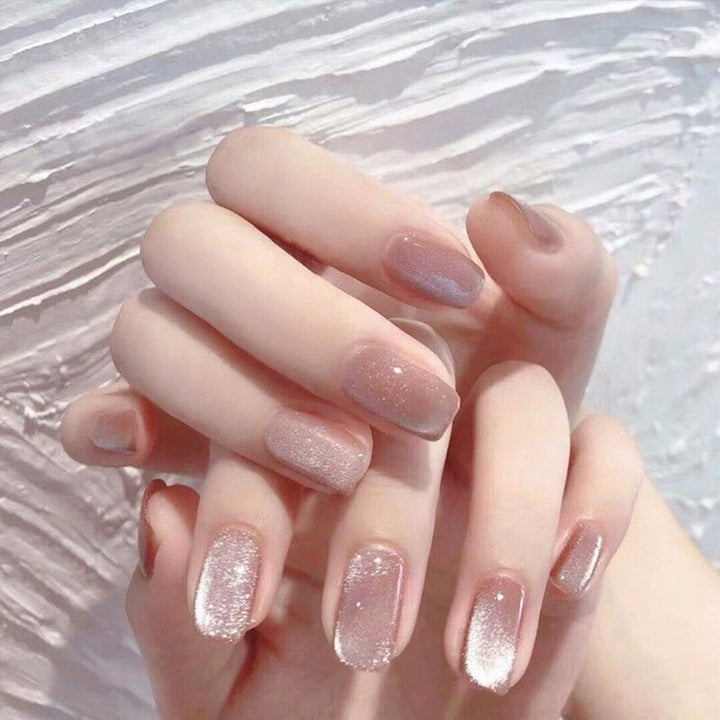 Glänzendes Gel Press-On Nagelset Karnz