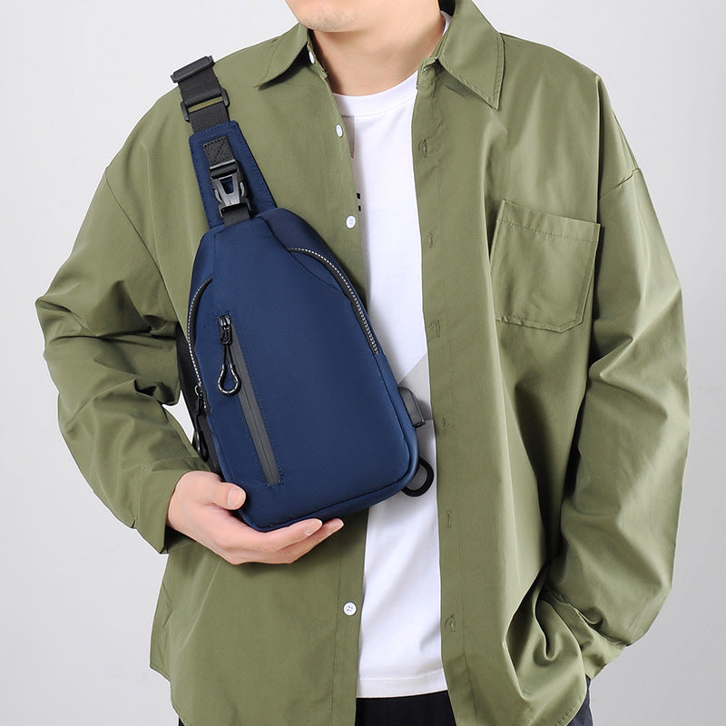 Kompakte Sling-Rucksack Karnz