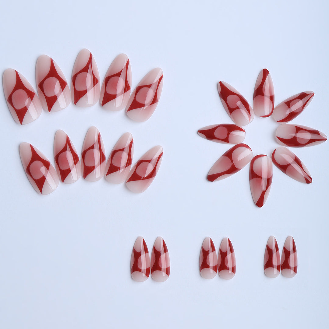 Künstliche Stiletto Fingernägel mit Elegantem Design Karnz