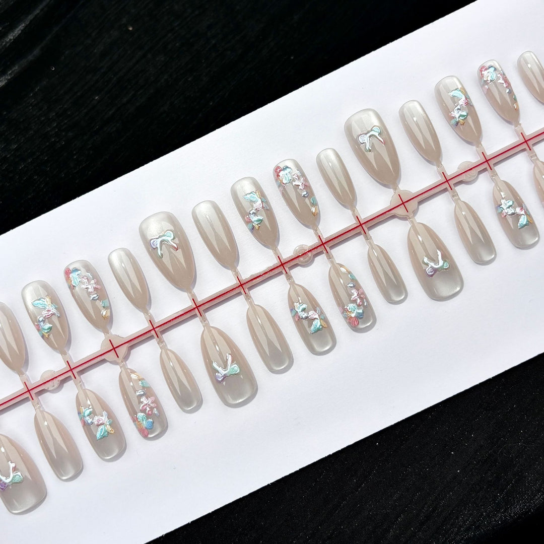Dekorativer Schmetterling Press-On Nagelset
