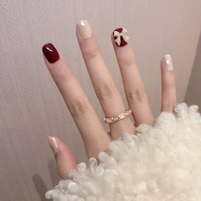 Kreatives Bow-Dekoriertes Press-On Nail Set