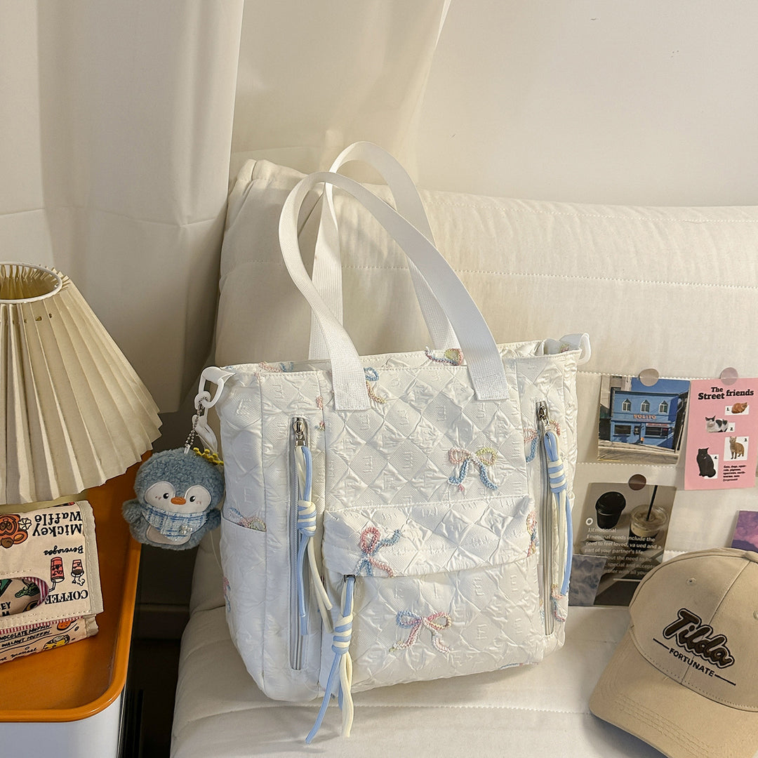 Bestickter Stepp-Rucksack Karnz