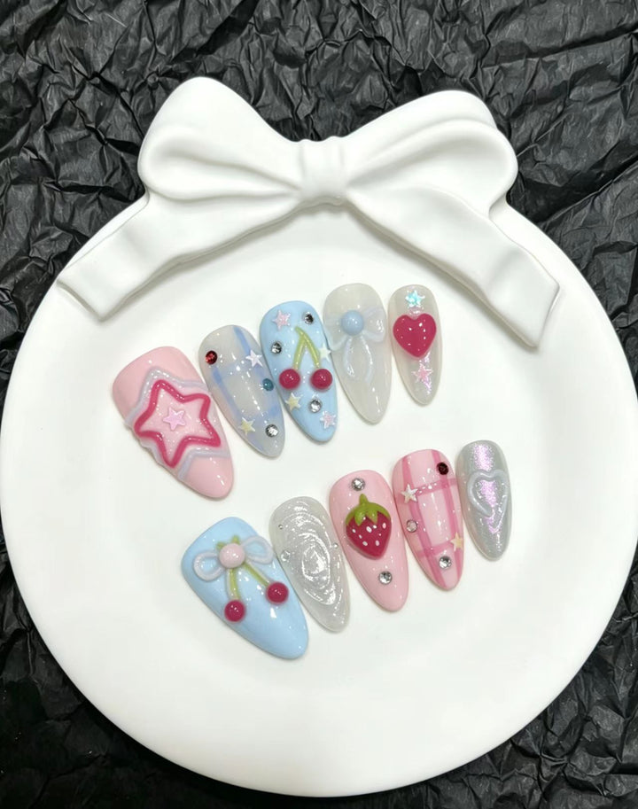 Verspielt Kirsche und Herz-Themen Press-On Nagelset