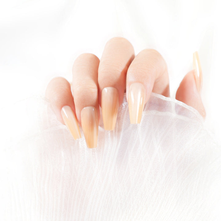 Elegantes Skulptiertes Nail Set Karnz