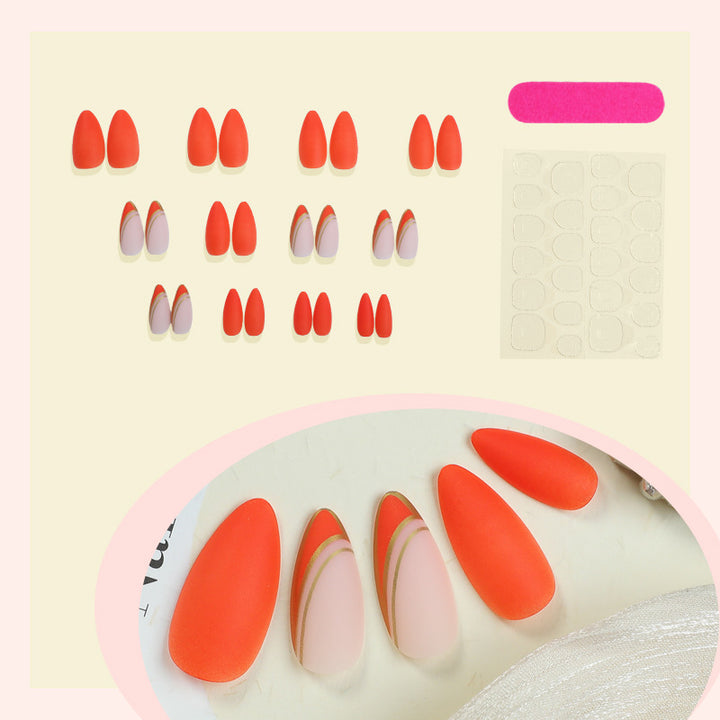 Künstlerische Press-On Nagelset mit elegantem Design Karnz