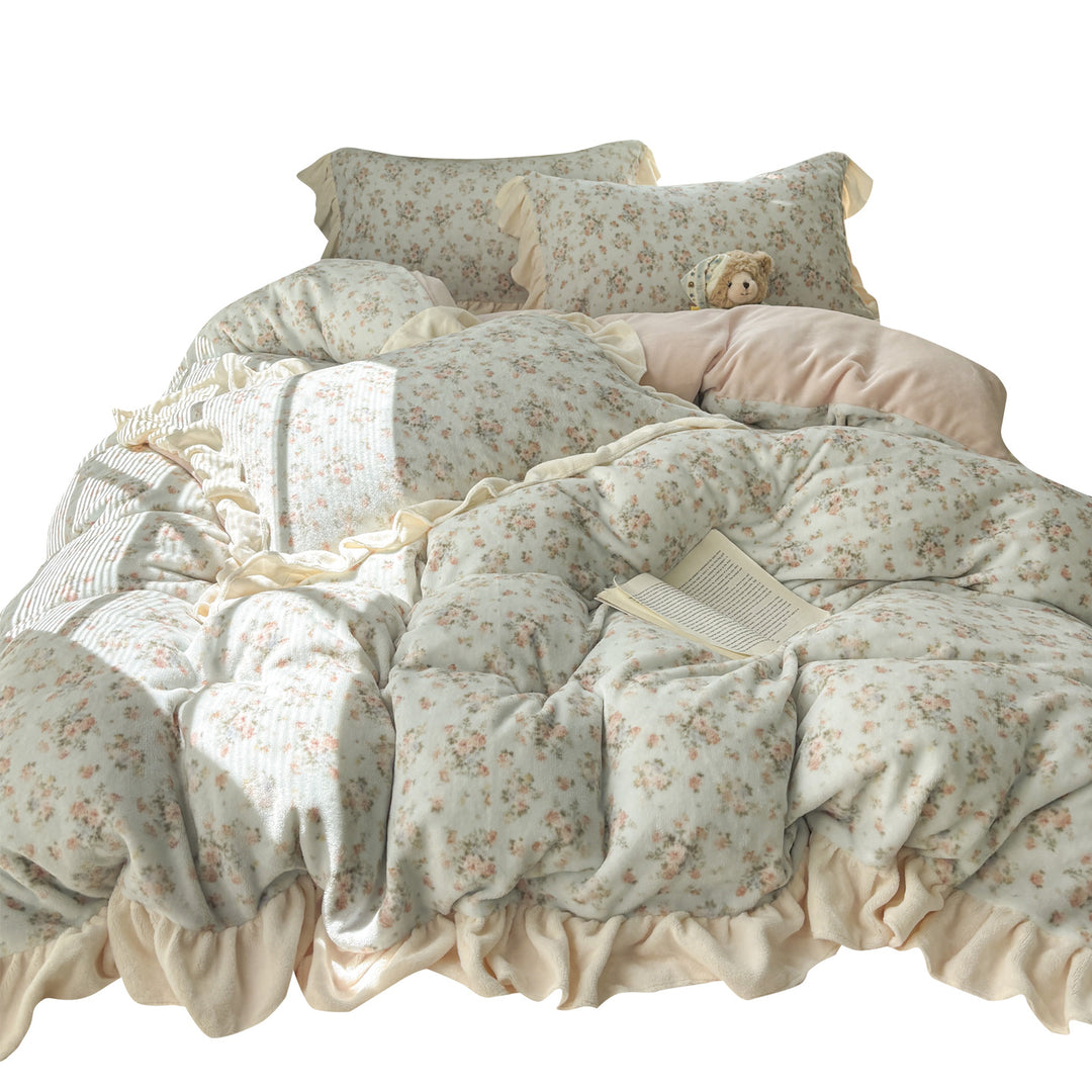 Floral Rüsch Plush Komforter Set