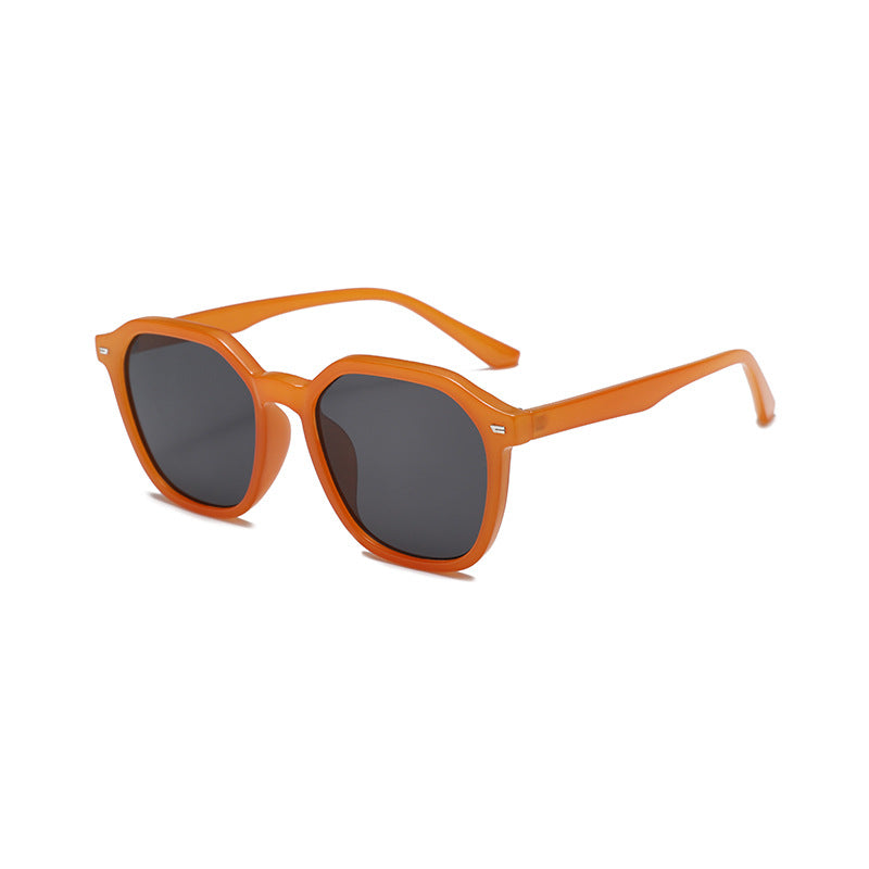 Damen stilvolle Sonnenbrille im modernen Polygonalen Design Karnz