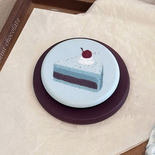 Niedlicher Kaffeetassen-Untersetzer im Kuchendesign Karnz