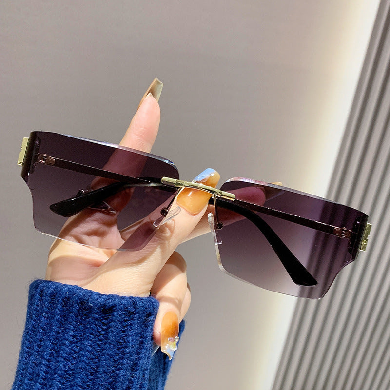 Damen modische quadratische Sonnenbrille mit luxuriösem Rahmen und polarisierten Gläsern Karnz