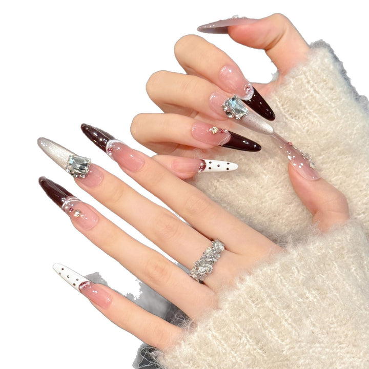Glamourös Stiletto Press-On Nägel Set mit Kristallakzenten