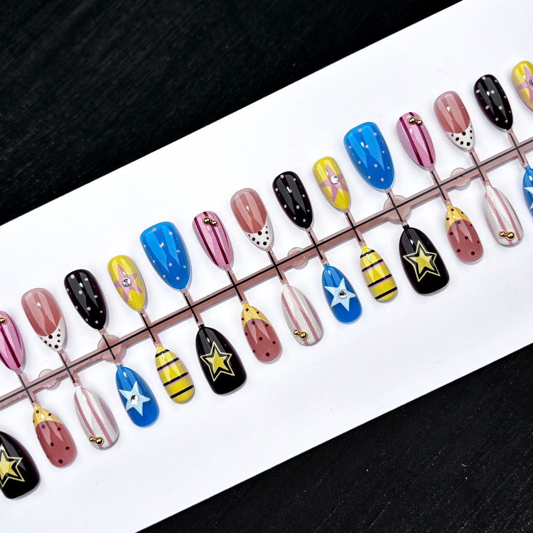 Elegante Polka Dot und Spitzen Press-On Nagel Set