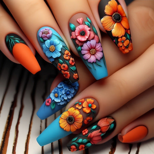 Kunstnail Set mit floralen Motiven Karnz