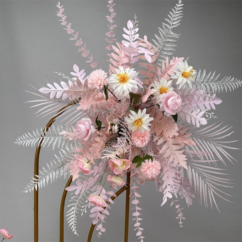 Luxuriöses Faux-Blumen-Mittelstück