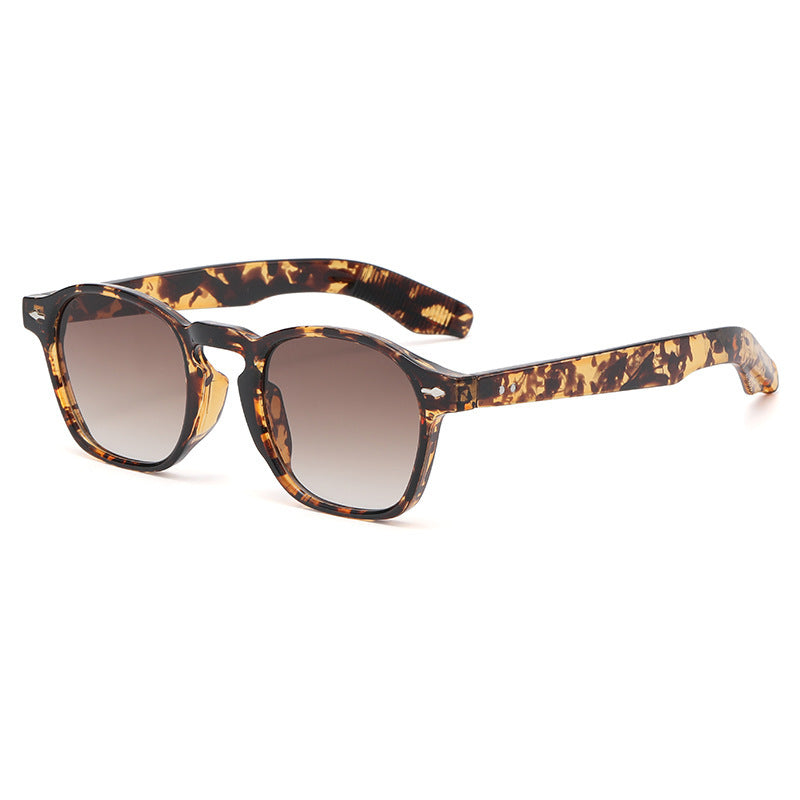 Damen rebellious retro-inspirierte Sonnenbrille Karnz