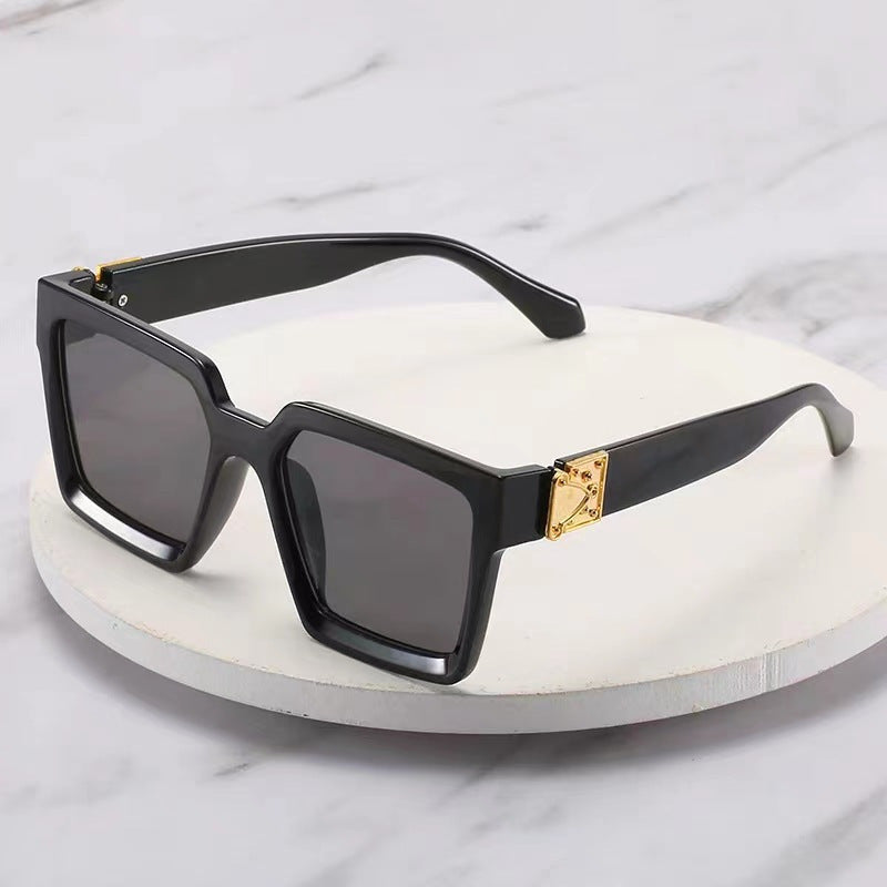Damen stilvolle Sonnenbrille Karnz