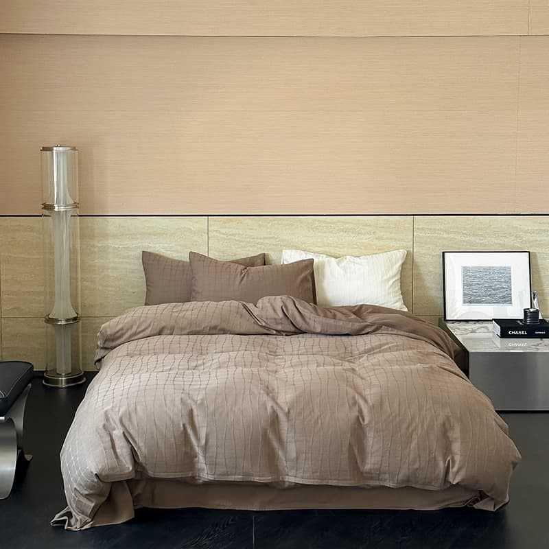 Gepflegtes Percale-Baumwoll-Bettwäsche-Set mit subtiler welliger Textur und Umschlagverschluss
