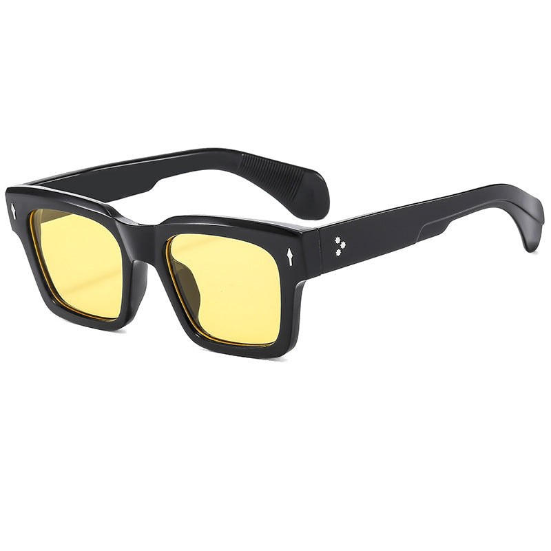 Futuristische rechteckige Sonnenbrille
