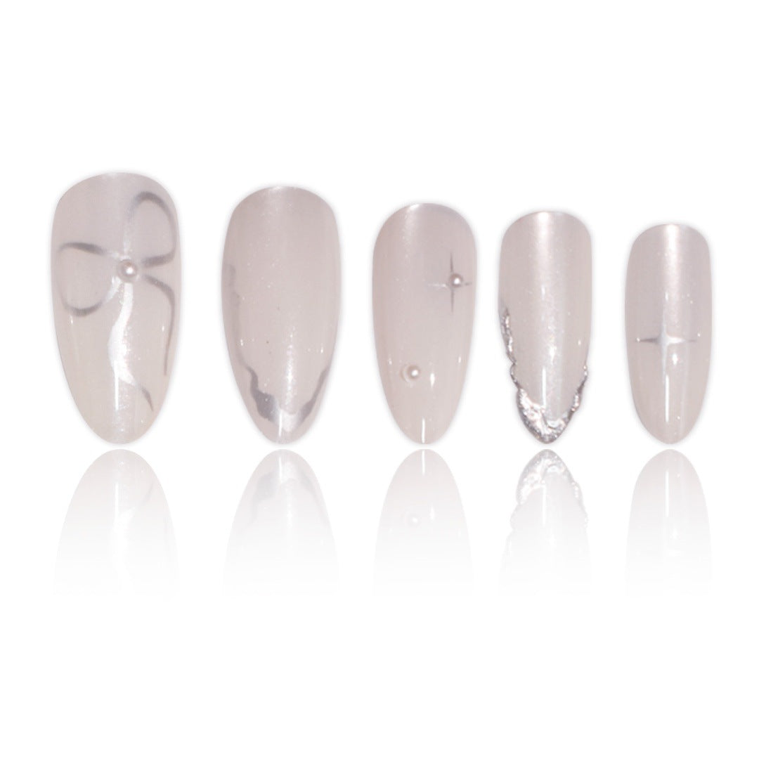 Elegante Stiletto Press-On Nagelkunst mit glänzendem Finish Karnz