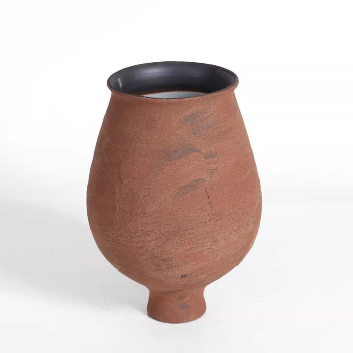 Dekorative Terrakotta-Vase