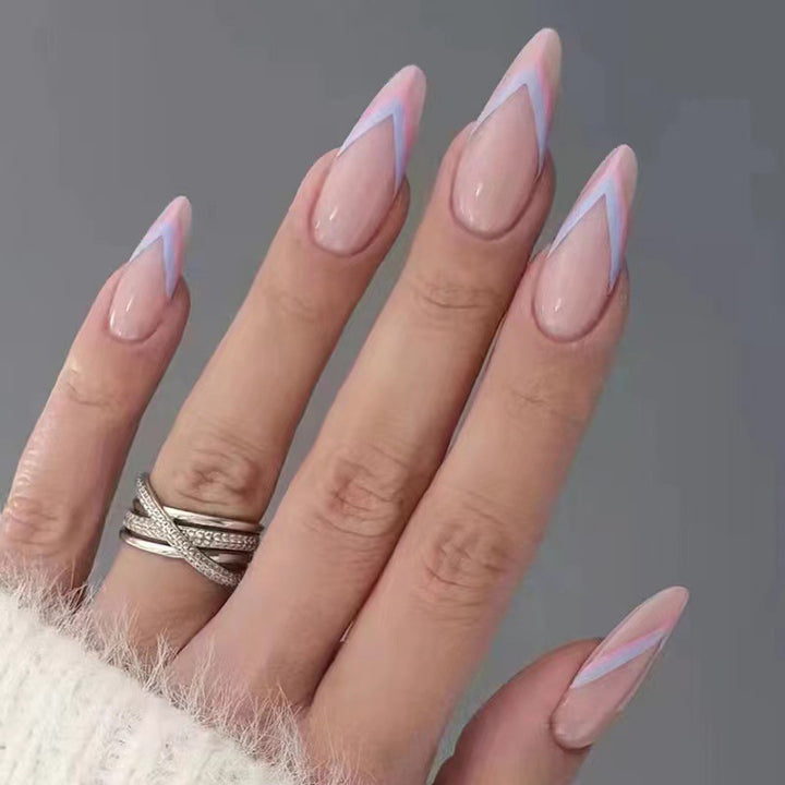 Künstlerisches Herz-Akzent Press-On Nagelset Karnz