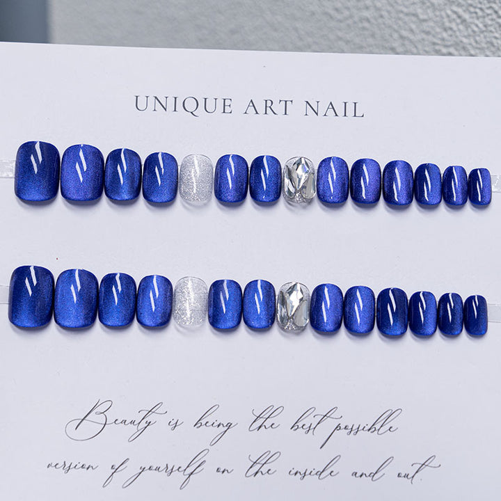 Elegantes Gel Press-On Nagelset