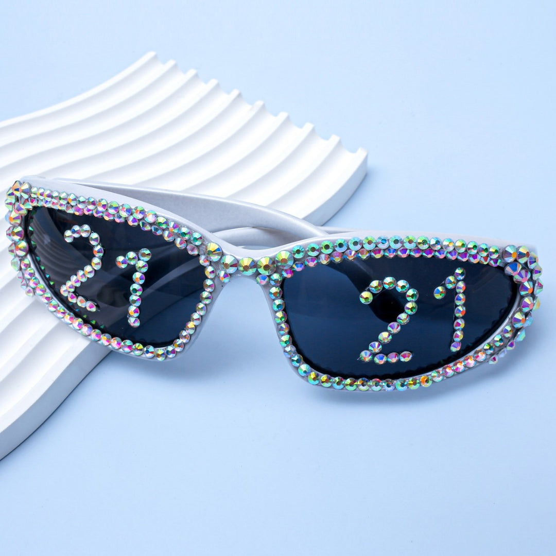 Damen Glamouröse Strass-Sonnenbrille mit individuell gestalteter Aufschrift Karnz