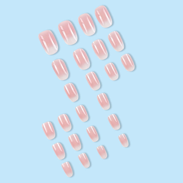 Elegante Ombre Nagelverlängerungen Karnz