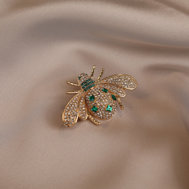Exquisite Brosche Im Bienen-Design Karnz