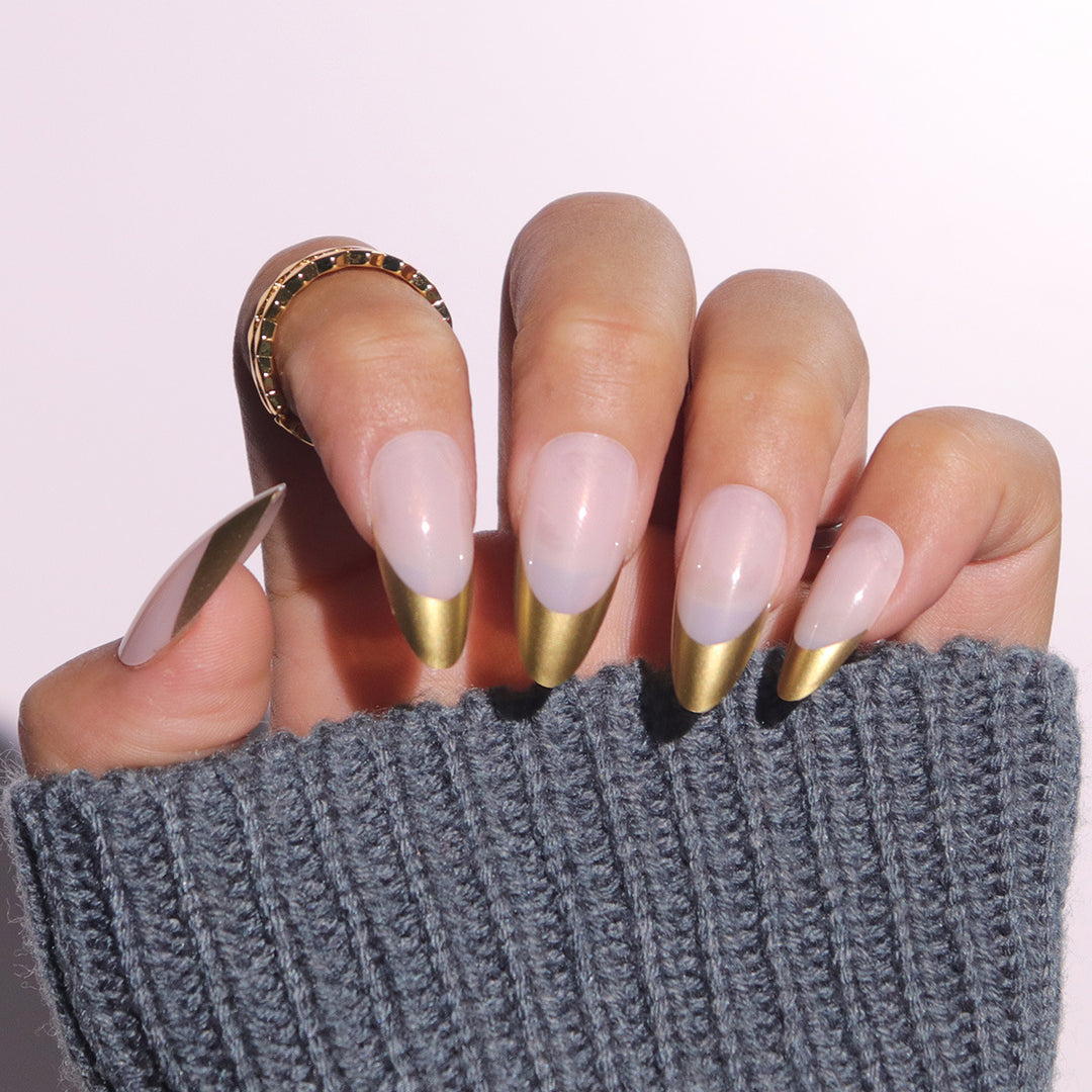 Elegante Metallic-Spitzen Stiletto Press-On Nägel Karnz