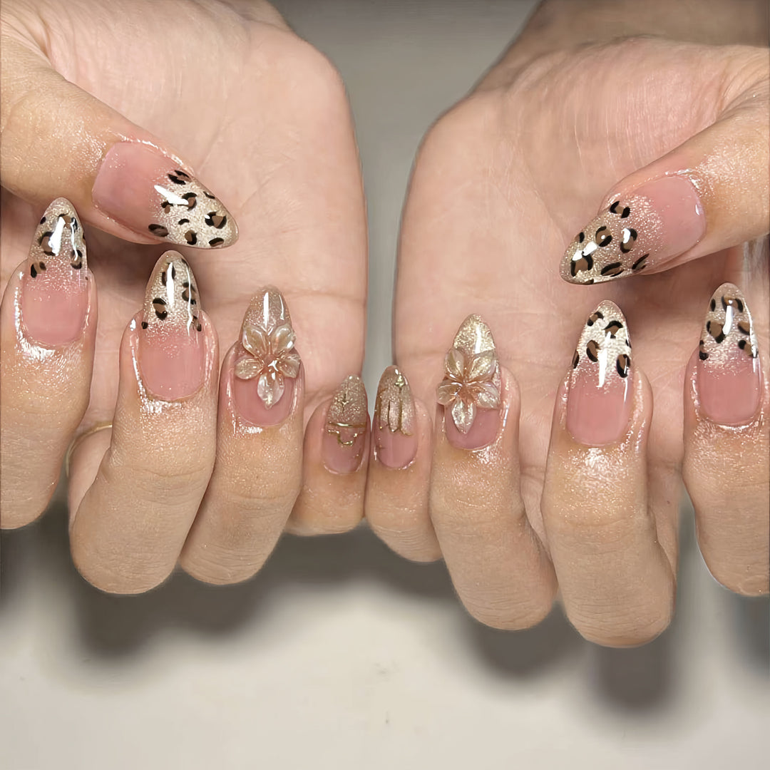 Stylisches florales und Leopardenmuster Press-On Nagelset Karnz