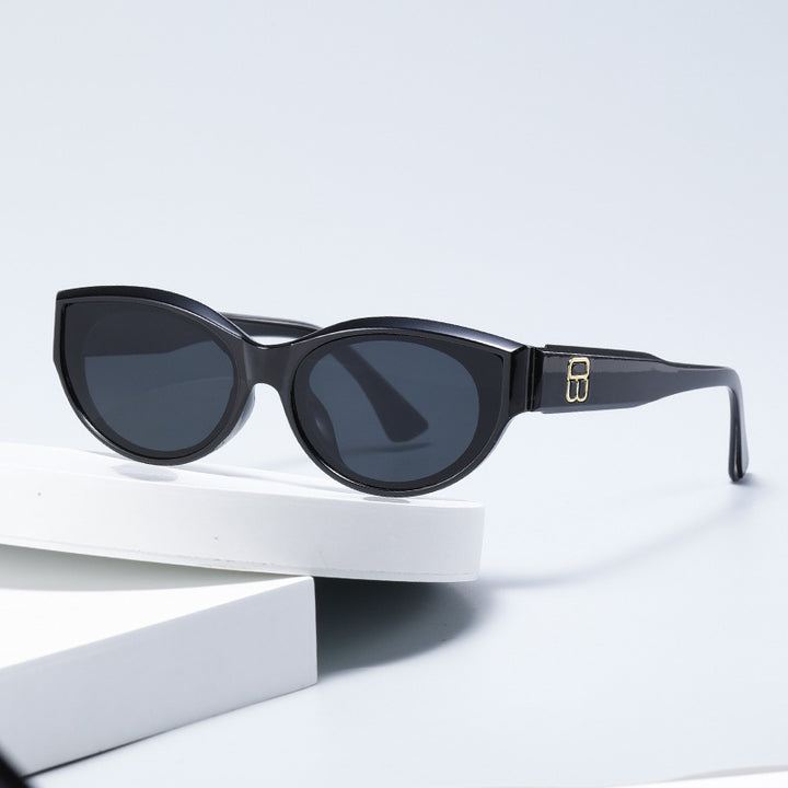 Damen trendige Cat-Eye Sonnenbrille mit luxuriösem Design Karnz