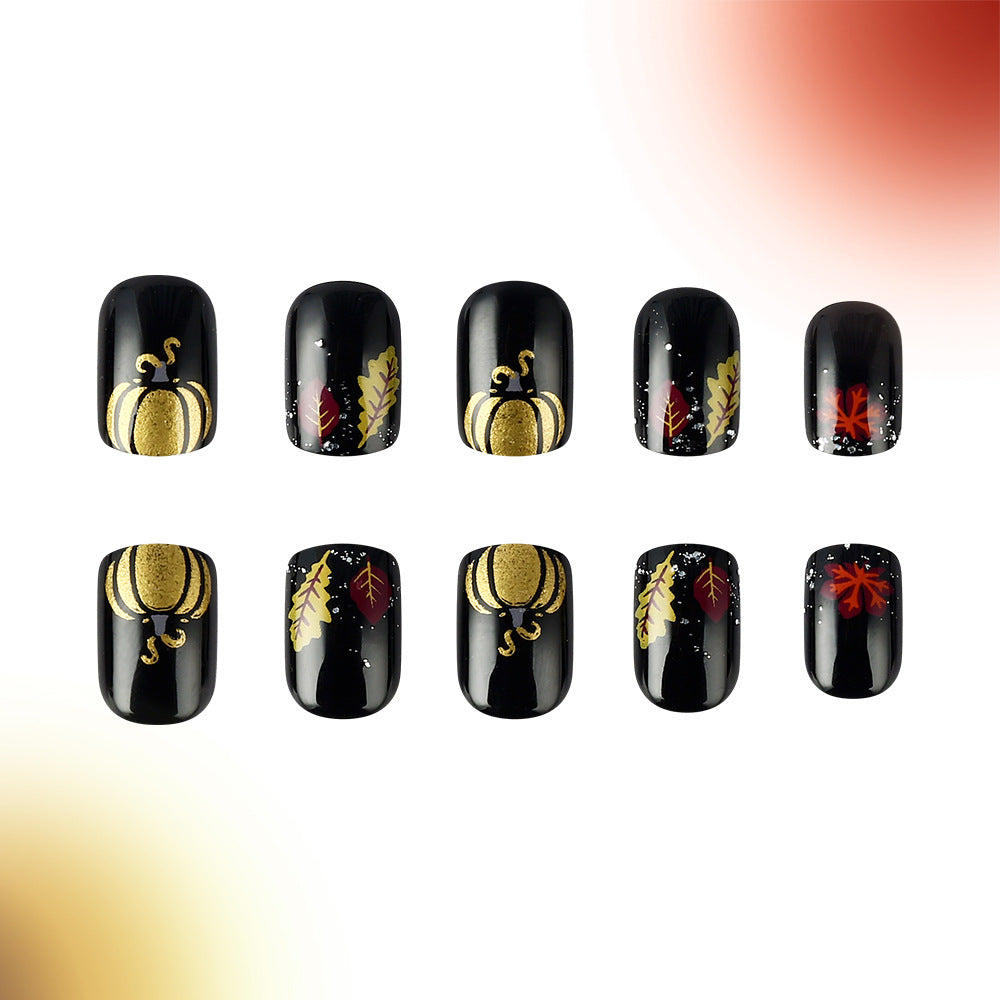 Festliches Herbst-Nageldesign Karnz