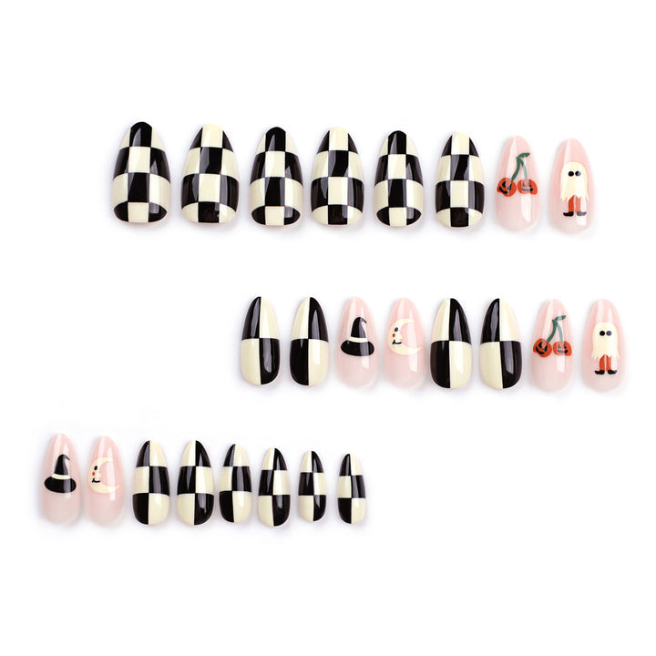 Künstliche Nagelkunst im Halloween-Design Karnz
