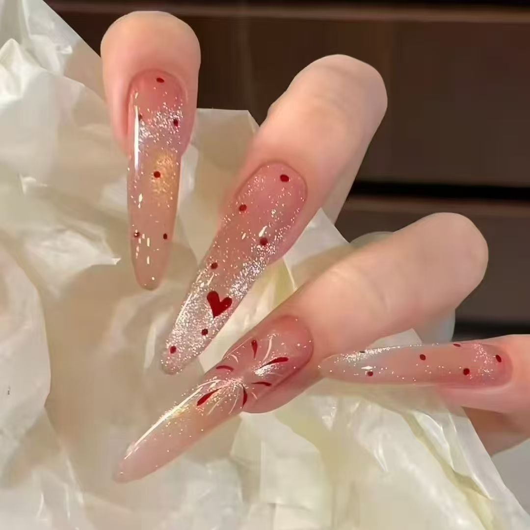 Künstlerische Lange Stiletto-Nagelverzierungen Karnz