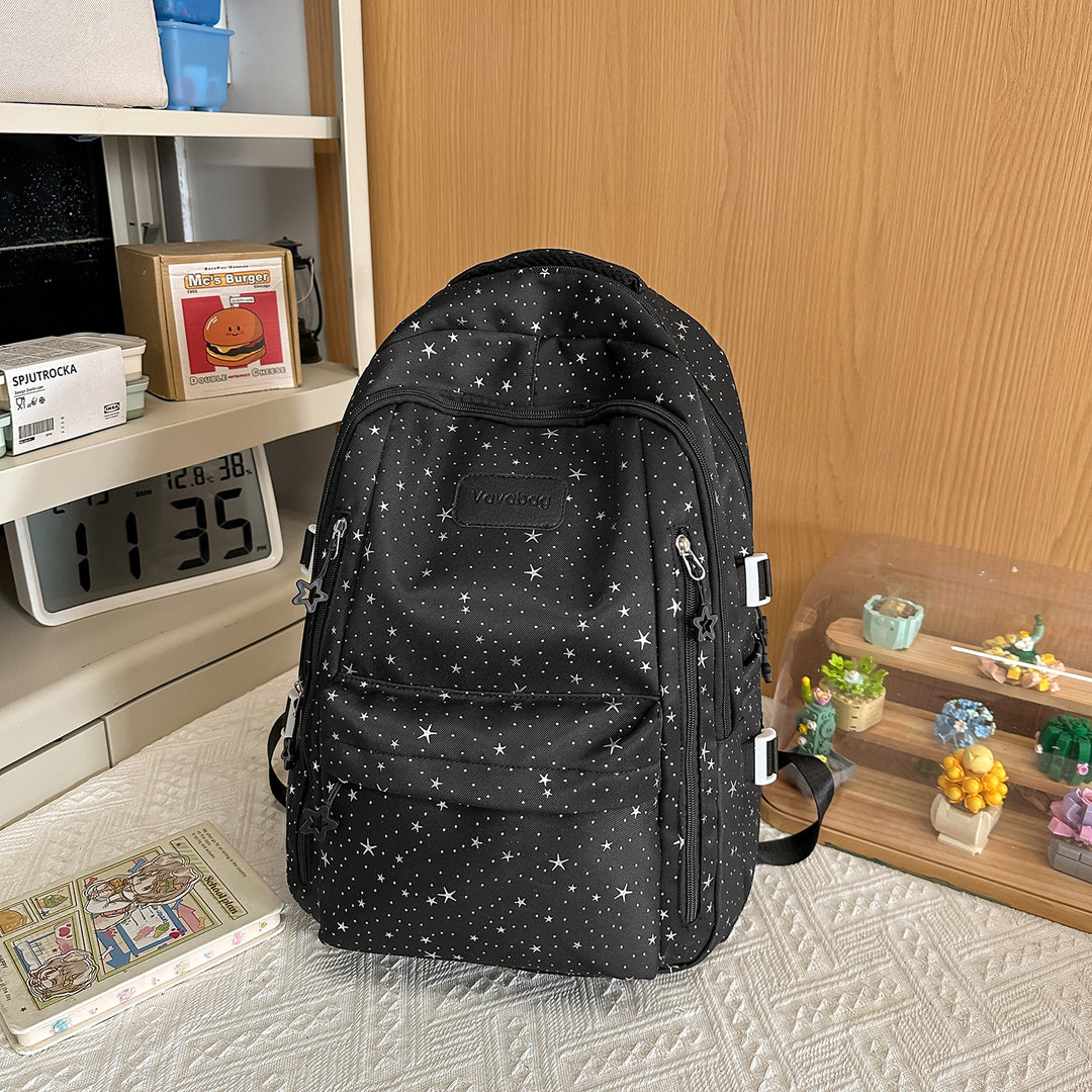 Stylischer Mehrzweck-Rucksack mit dekorativen Akzenten Karnz