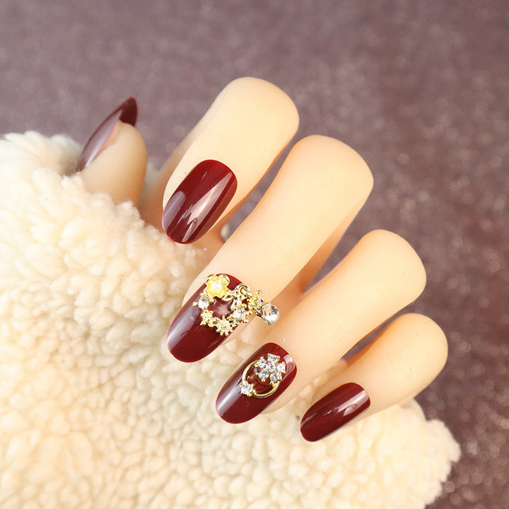 Dekoratives Press-On Nail Kit mit Strass-Akzenten