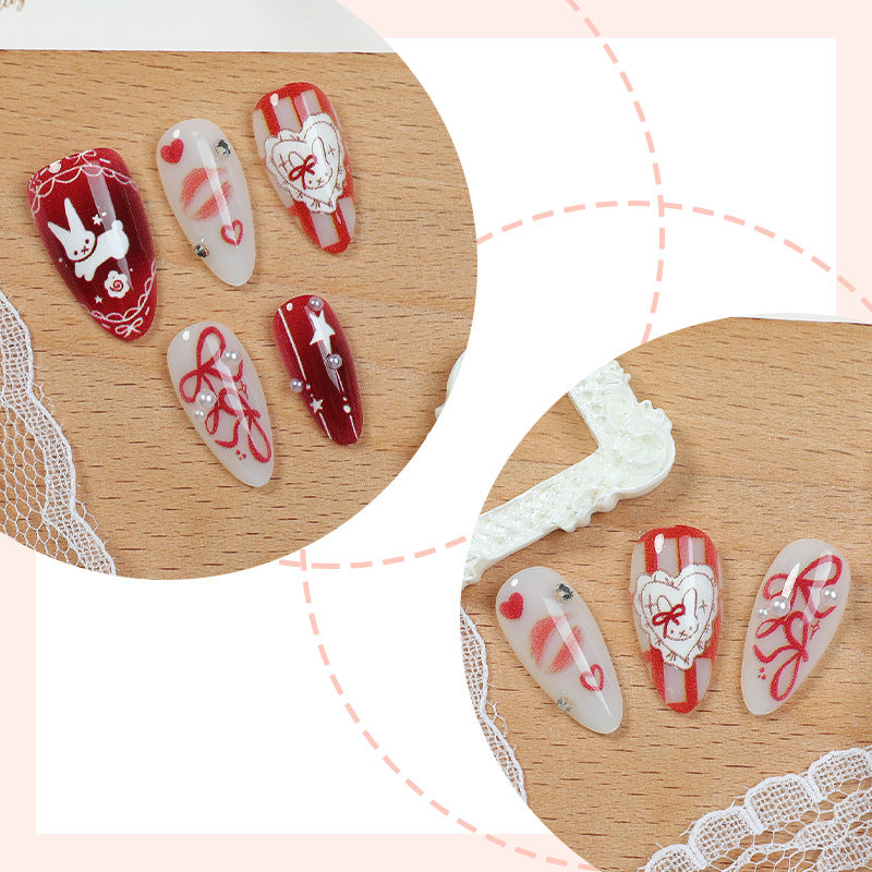 Romantisches Thema Press-On Nagelkunstset Karnz